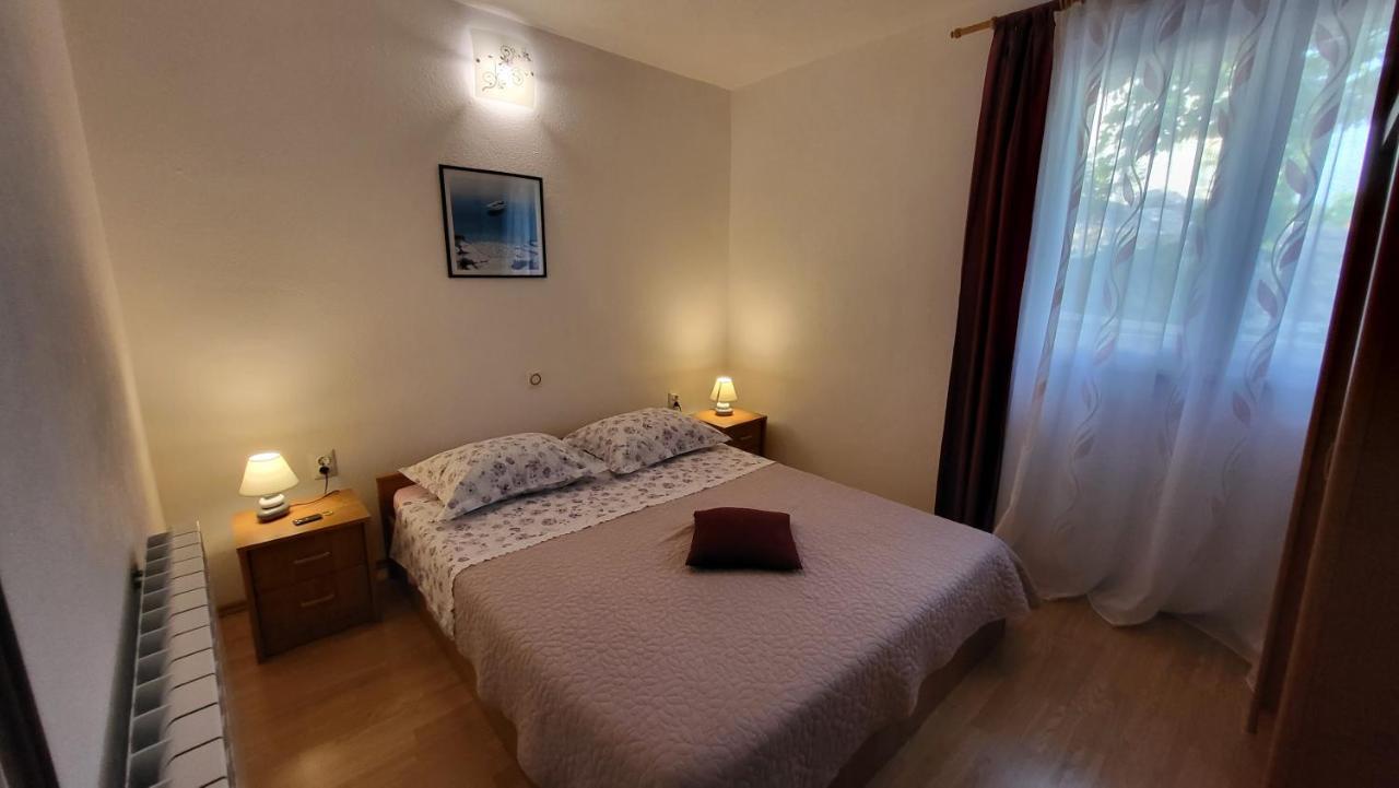 Country Home Mocilo, Zagvozd Buitenkant foto